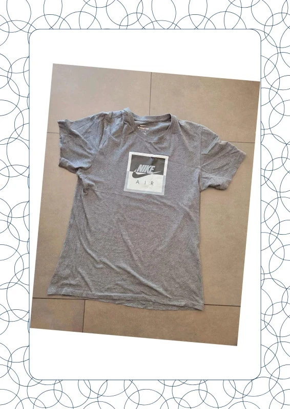 T-shirt Nike